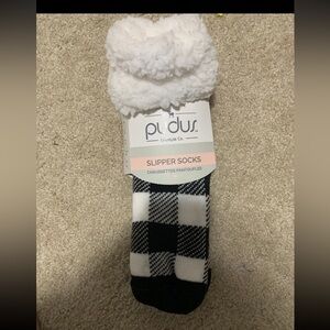 Pudus Lifestyle Co. Vegan Slipper Socks,  Plaid - size Large, NEW